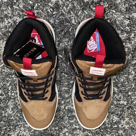 New VANS Ultrarange EXO Hi MTE-1 in Dachshund / Black - Picture 7 of 16